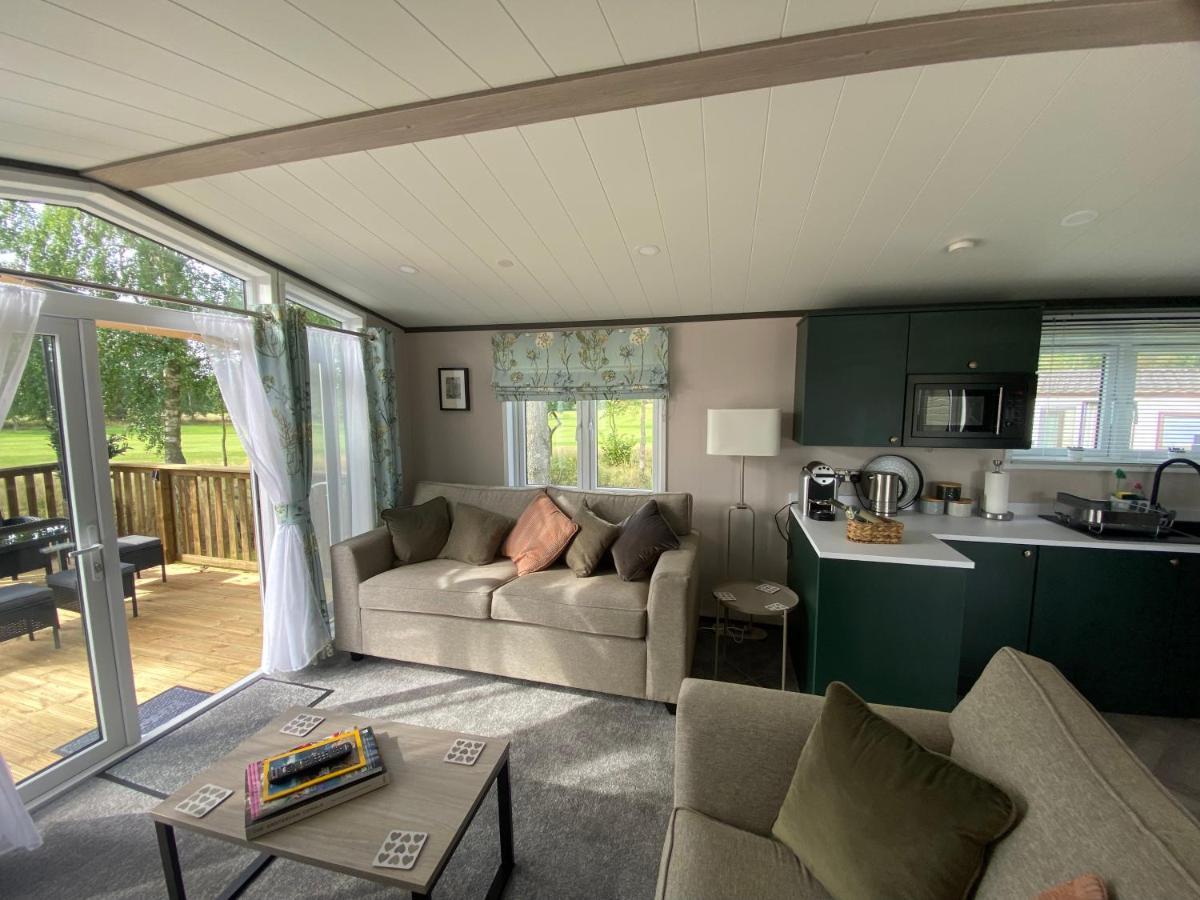 Teviotdale Lodge At Lilliardsedge Holiday Park Jedburgh Εξωτερικό φωτογραφία