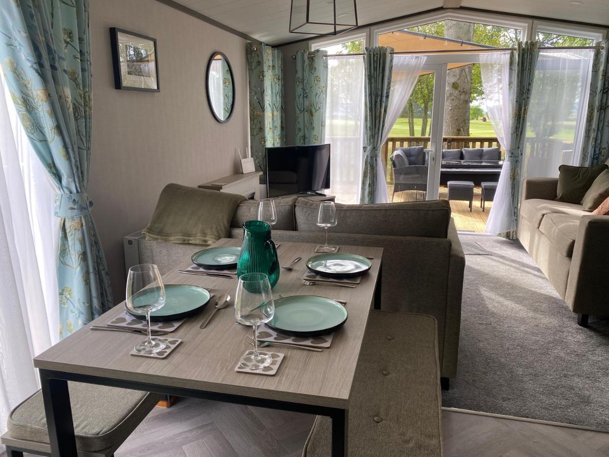 Teviotdale Lodge At Lilliardsedge Holiday Park Jedburgh Εξωτερικό φωτογραφία