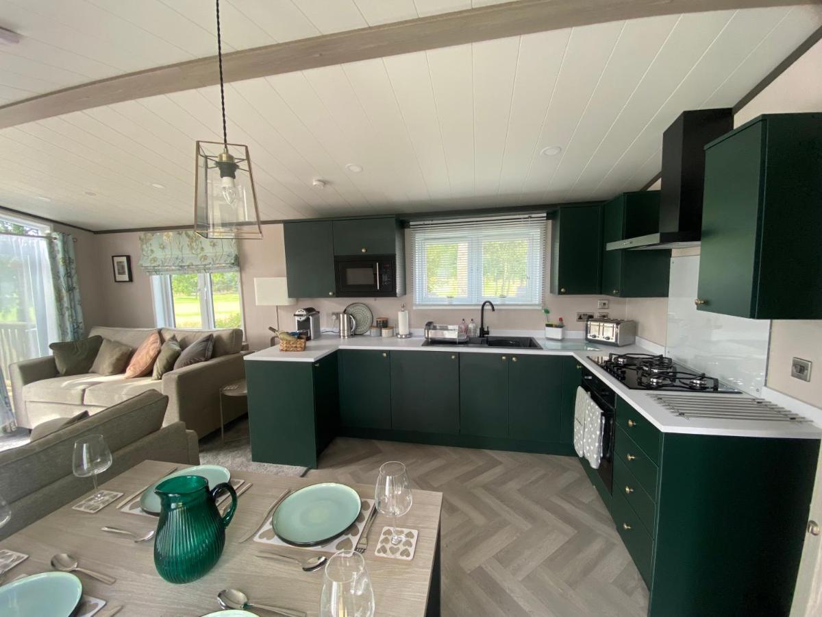 Teviotdale Lodge At Lilliardsedge Holiday Park Jedburgh Εξωτερικό φωτογραφία
